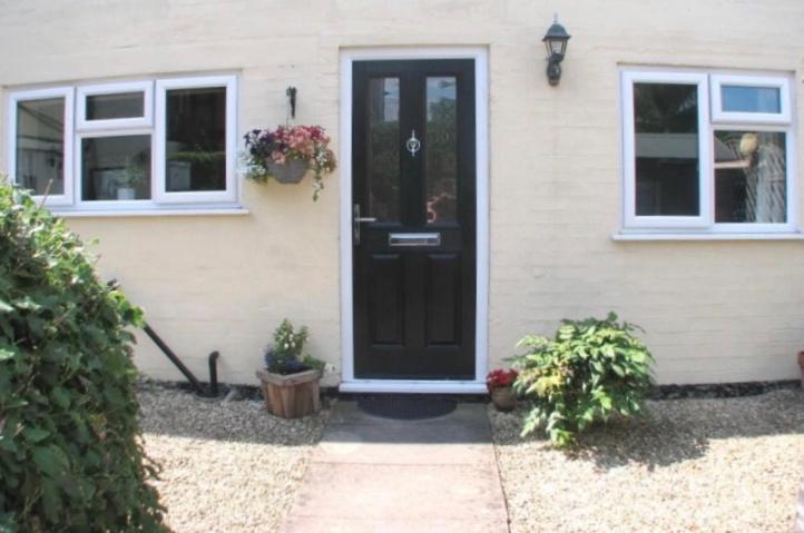9 Bromleys Court Villa Church Stretton Eksteriør bilde
